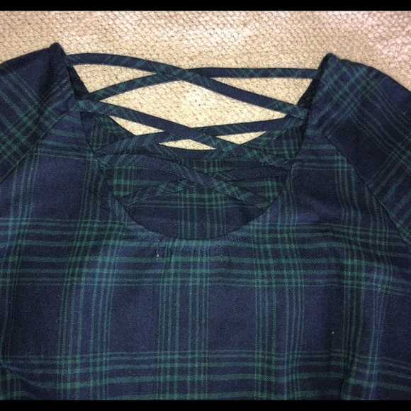 Tartan plaid top - Picture 3 of 3